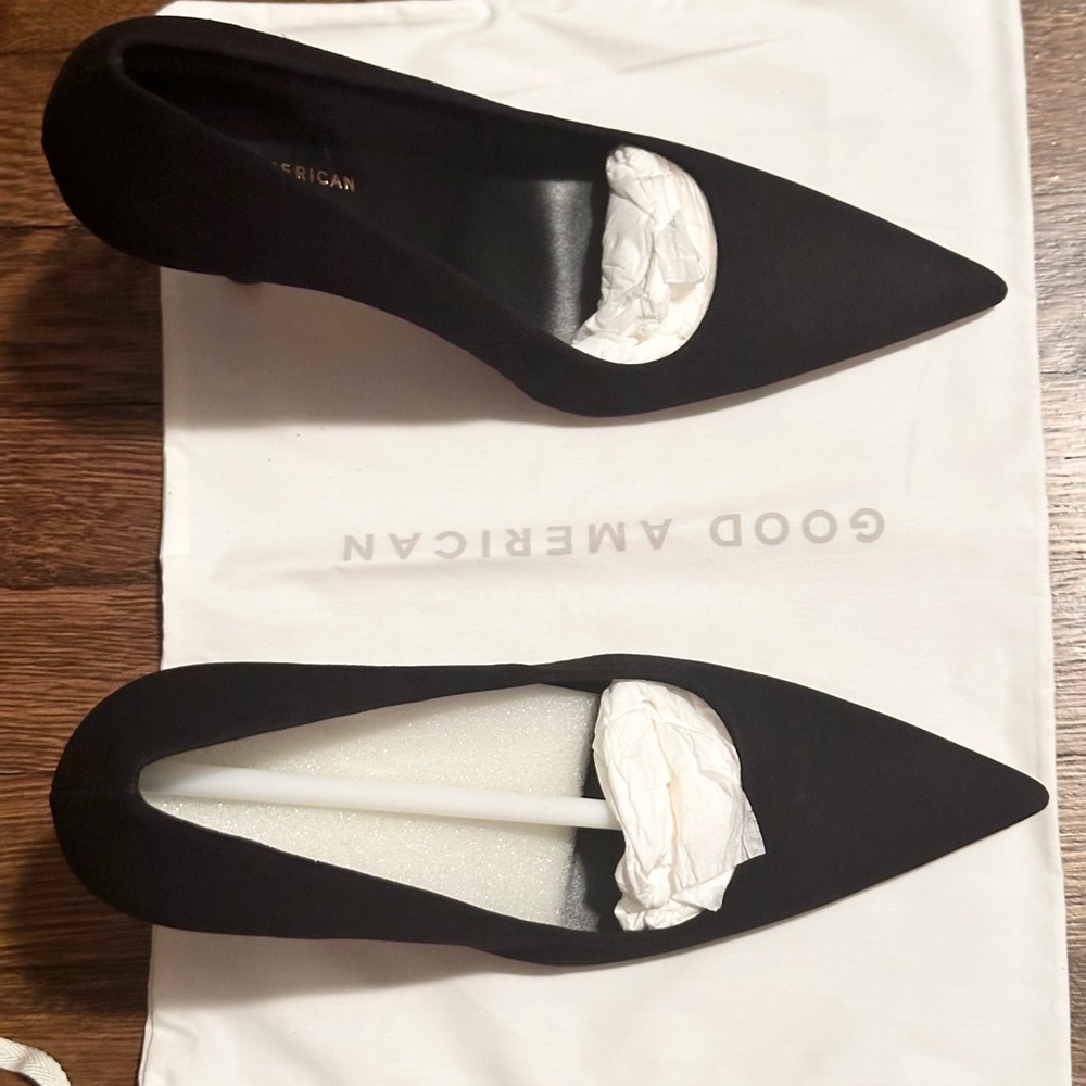 GOOD AMERICAN WOMEN’S  FAUX SUEDE BLACK PUMP HIGH HEELS